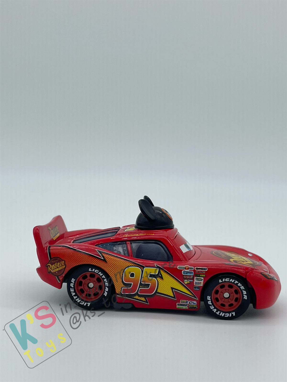 PRE-OWNED / LOOSE DISNEY PIXAR CARS - "LIGHTNING MCQUEEN AS MICKEY - DISNEY PARKS EXCLUSIVE - MINT CONDITION