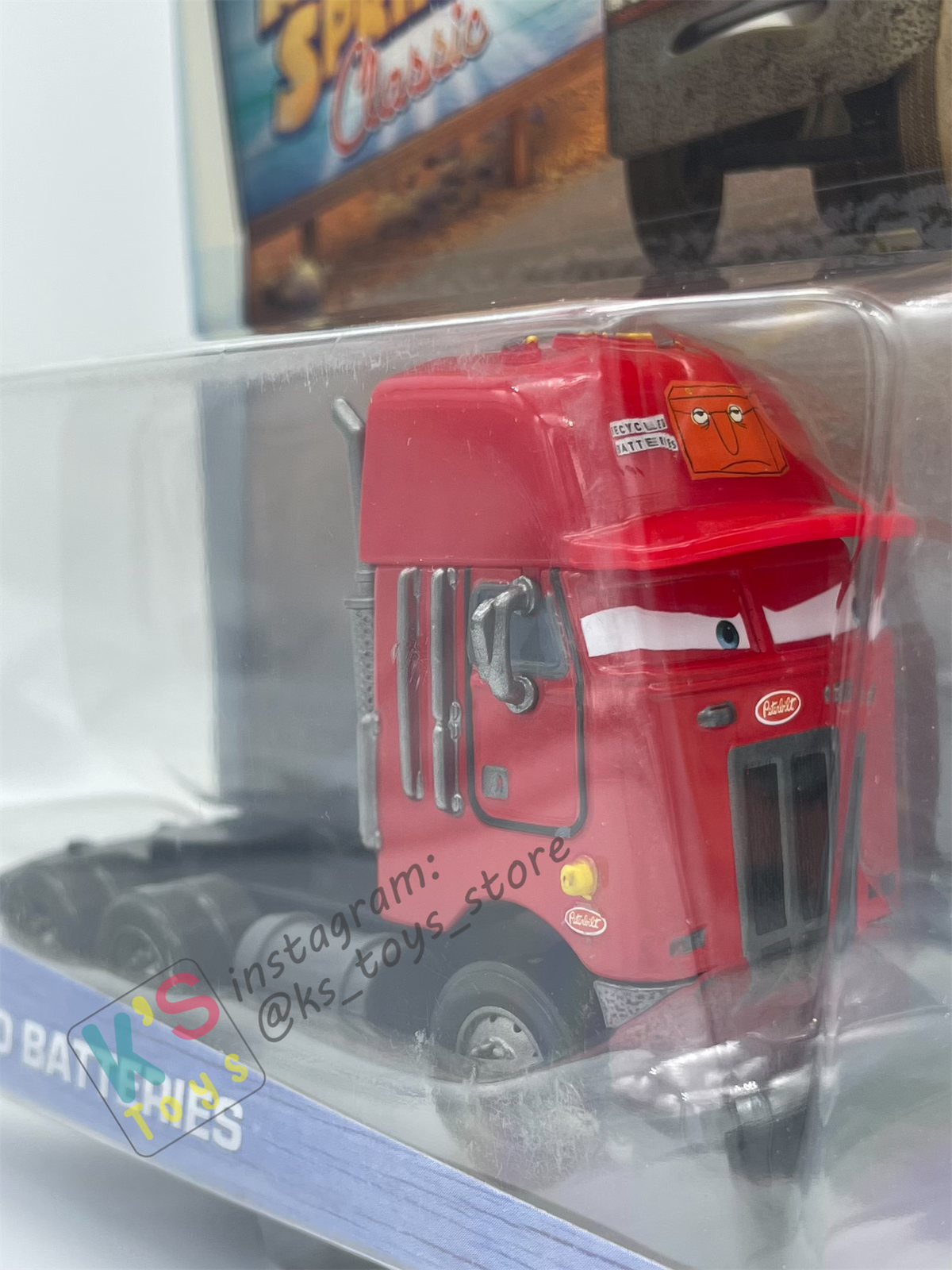 DELUXE DISNEY PIXAR CARS BY MATTEL "JERRY RECYCLED BATTERIES" SEMI TRUCK RADIATOR SPRINGS CLASSIC - BNIP (Copy)