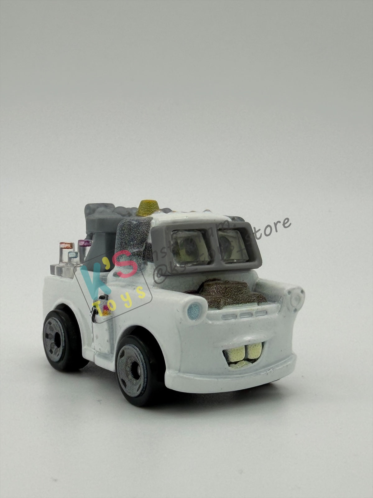 Loose Mini Racers Pixar Disney Cars, MAD SCIENTIST MATER - Mint / Near Mint Condition