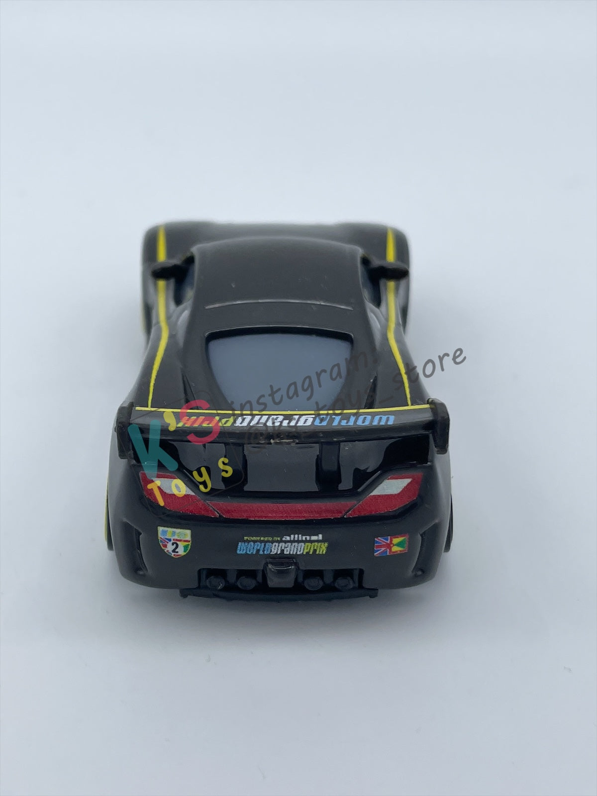 PRE-OWNED / LOOSE DISNEY PIXAR CARS BY MATTEL - "LEWIS HAMILTON" - CARS 2 SERIES - GOOD CONDITION - READ DESCRIPTION!!!!!!!!!!!