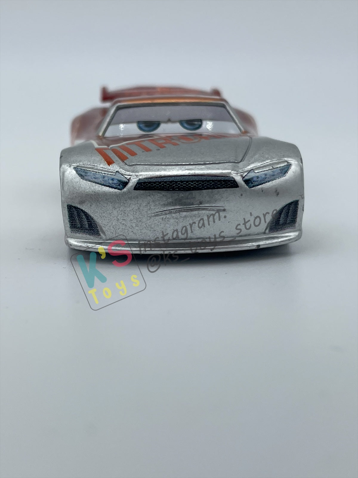 PRE-OWNED / LOOSE DISNEY PIXAR CARS BY MATTEL - "SILVER TIM TREADLESS" - SILVER METALLIC FINISH SERIES - NEAR MINT CONDITION - READ DESCRIPTION!!!!!!!!!!!
