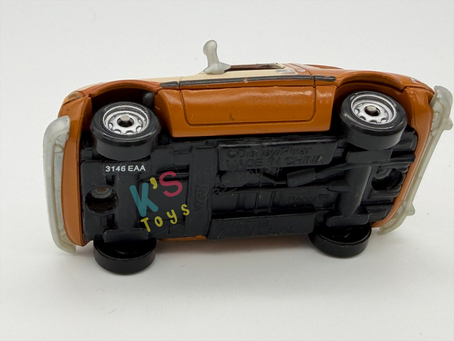 PRE-OWNED / LOOSE DISNEY PIXAR CARS - "TUBBS PACER WITH PAINT SPRAY" CARS 2 LEMONS SERIES - PLAYED CONDITION