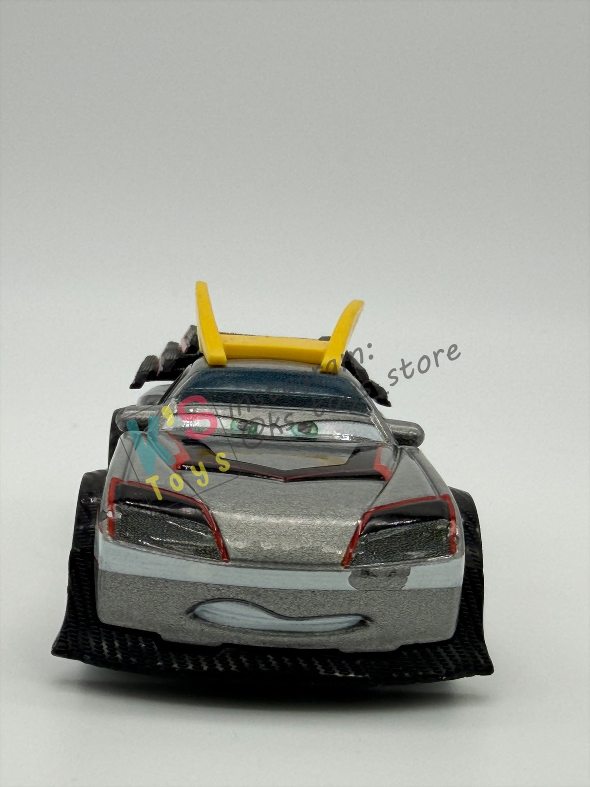 PRE-OWNED / LOOSE DISNEY PIXAR CARS BY MATTEL - "KABUTO" TOKYO MATER SERIES - PLAYED IN GOOD CONDITION - READ DESCRIPTION!!!!!!!!!!