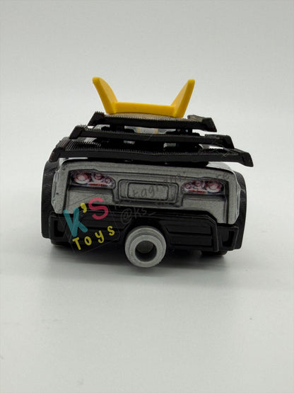 PRE-OWNED / LOOSE DISNEY PIXAR CARS BY MATTEL - "KABUTO" TOKYO MATER SERIES - PLAYED IN GOOD CONDITION - READ DESCRIPTION!!!!!!!!!!