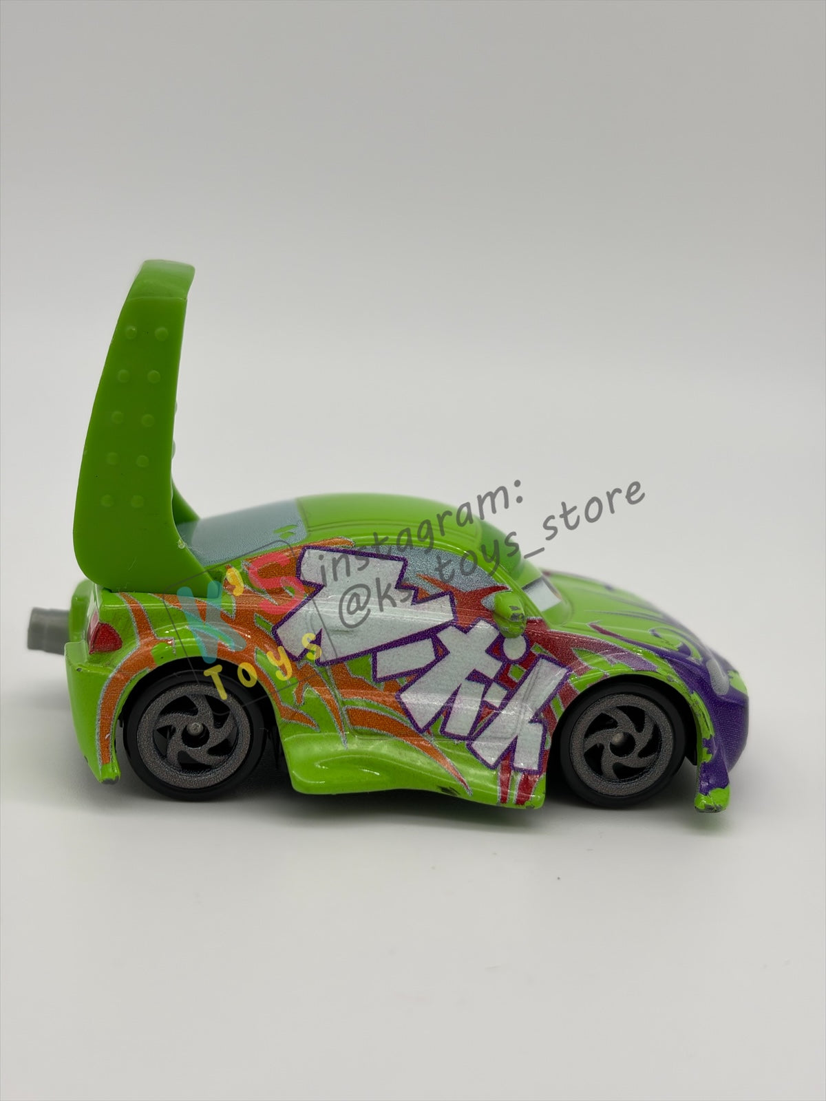 PRE-OWNED / LOOSE DISNEY PIXAR CARS BY MATTEL - "WINGO" CARS SERIES - GOOD CONDITION - READ DESCRIPTION!!!!!!!!!!