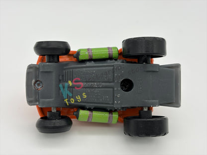 PRE-OWNED / LOOSE DISNEY PIXAR CARS BY MATTEL - "SANDY DUNES" RADIATOR SPRINGS 500 1/2 SERIES - PLAYED CONDITION WITH BROKEN EXHAUST PIPE - READ DESCRIPTION!!!!!!!!!!