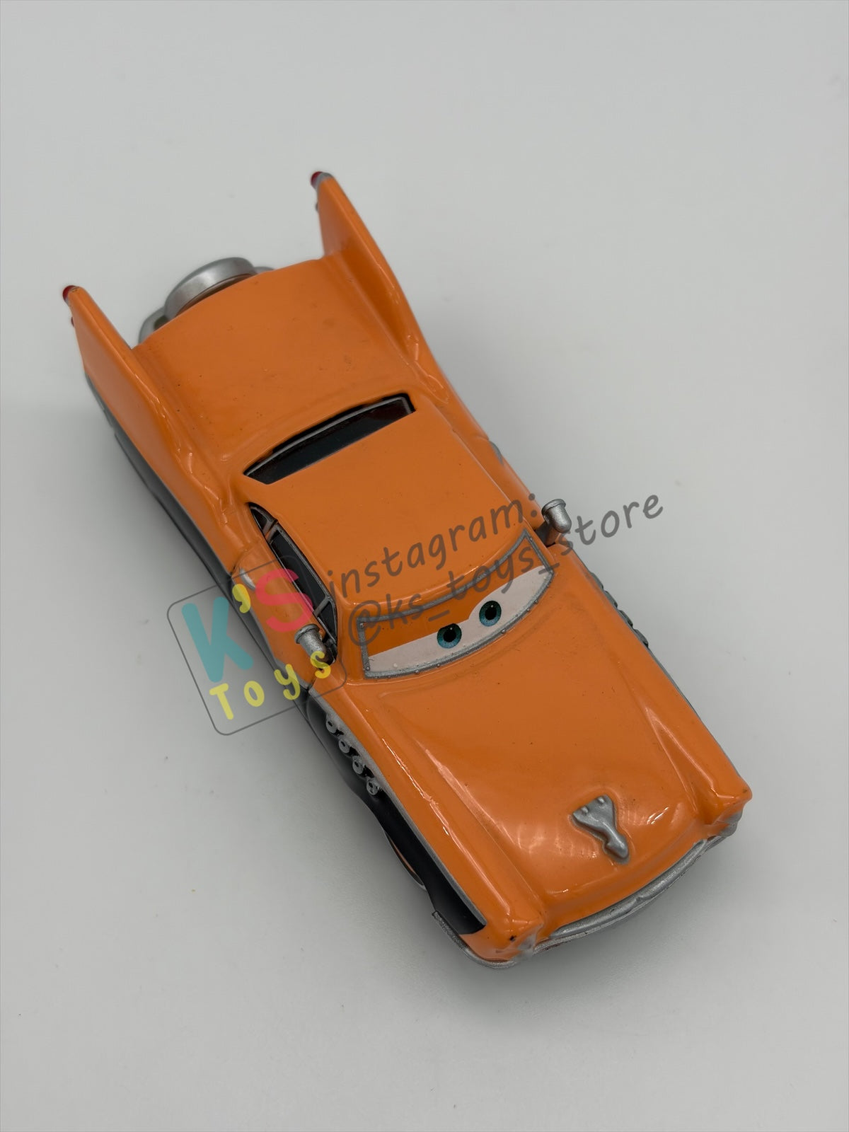 PRE-OWNED / LOOSE DISNEY PIXAR CARS BY MATTEL - "HANK “HALLOWEEN” MURPHY" - CARS SERIES - NEAR MINT CONDITION - READ DESCRIPTION!!!!!!!!!!!