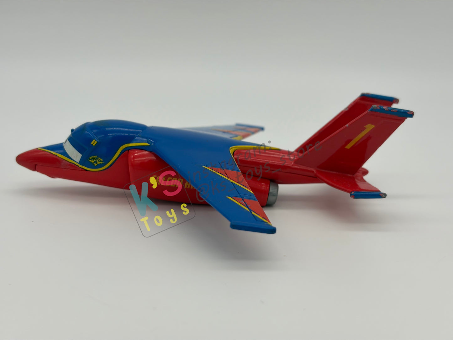 PRE-OWNED / LOOSE DISNEY PIXAR CARS 1:55 BY MATTEL - "FALCON HAWK 1" AIR MATER TAKE FLIGHT SERIES - GOOD CONDITION
