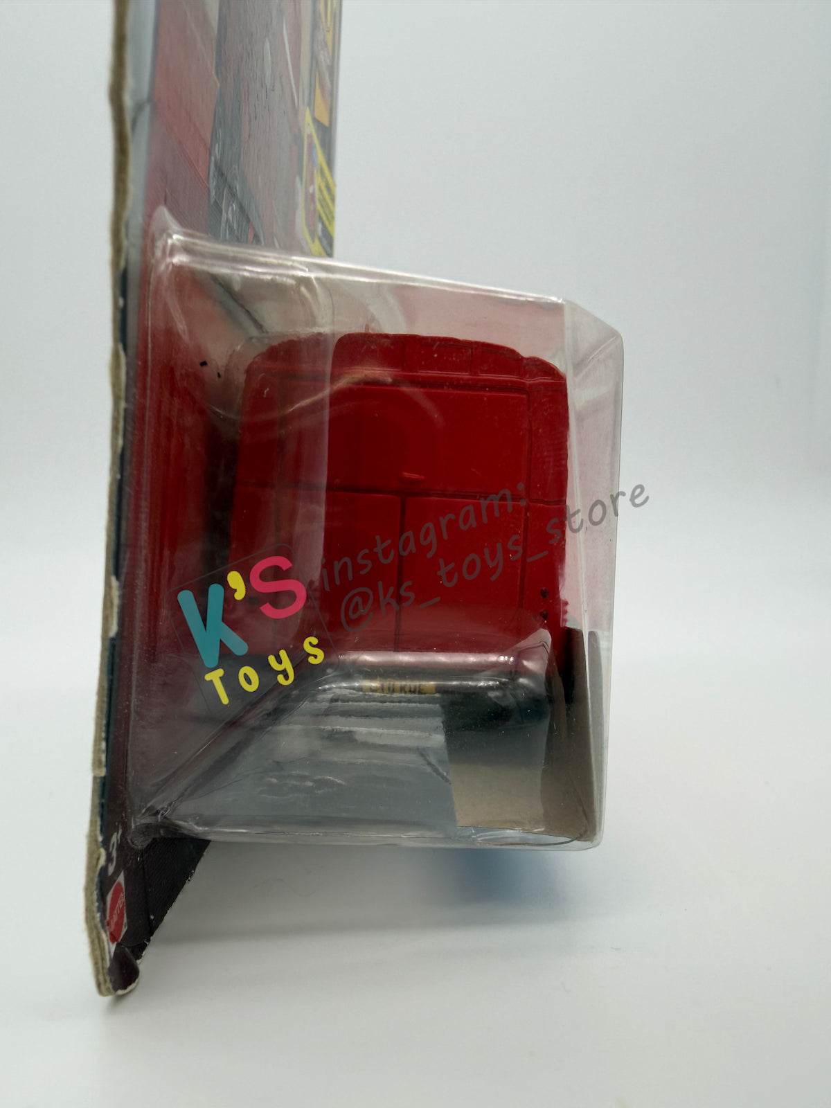 DISNEY PIXAR CARS BY MATTEL - "BRETT WARNEWAGEN" YE LEFT TRUN IN SERIES - BNIP