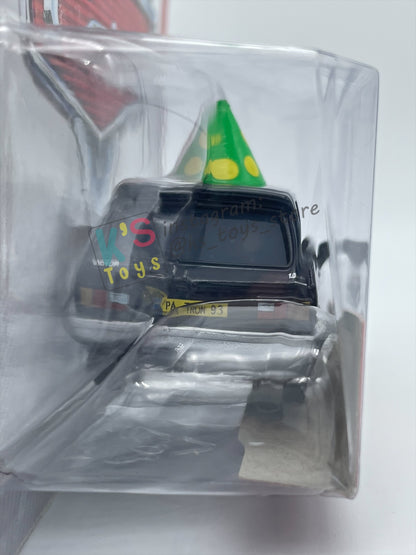 DISNEY PIXAR CARS BY MATTEL, ALEXANDER HUGO WITH PARTY HAT - CARS 2 - BNIP