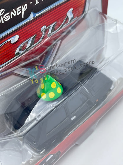 DISNEY PIXAR CARS BY MATTEL, ALEXANDER HUGO WITH PARTY HAT - CARS 2 - BNIP