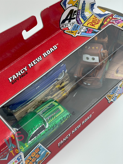 Gift Set Disney Pixar Cars 1:55 - GREEN RAMONE, DOC HUDSON AND MATER - FANCY NEW ROAD ONLY AT TOYSRUS - BNIP