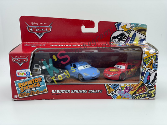 Gift Set Disney Pixar Cars 1:55 - LIGHTNING MCQUEEN, SHERIFF AND SALLY - RADIATOR SPRINGS ESCAPE ONLY AT TOYSRUS - BNIP