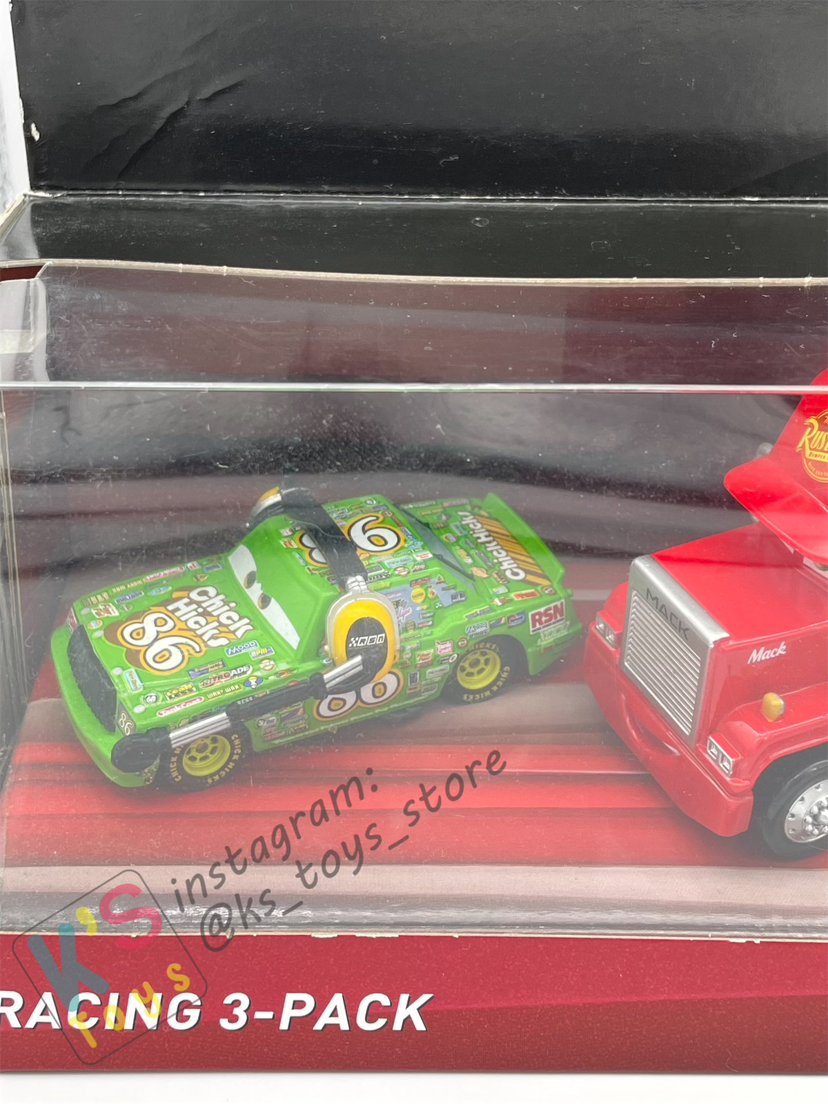 Gift Set Disney Pixar Cars 1:55 - RACING 3-PACK CARS 3 MACK, MCQUEEN AND CHICK HICKS WITH HEADSET  - BNIP