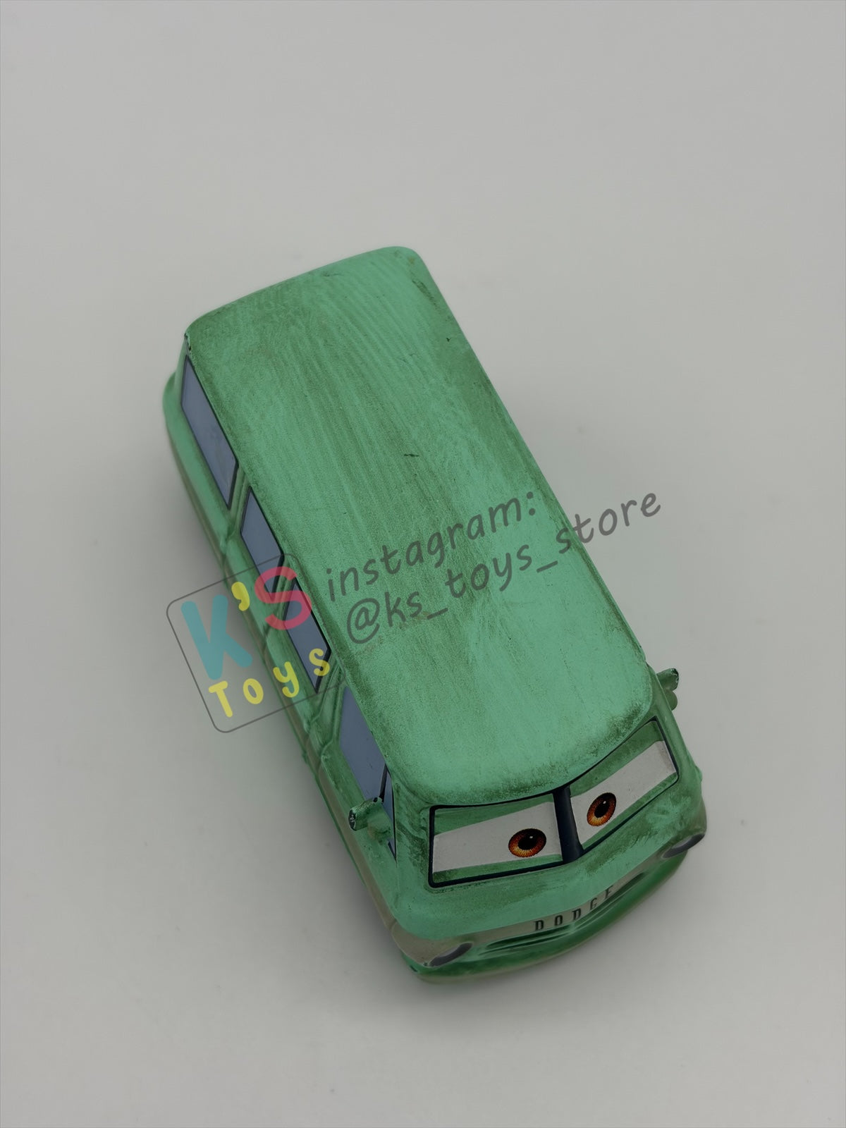 PRE-OWNED / LOOSE DISNEY PIXAR CARS - "DUSTY RUST-EZE" - NEAR MINT CONDITION