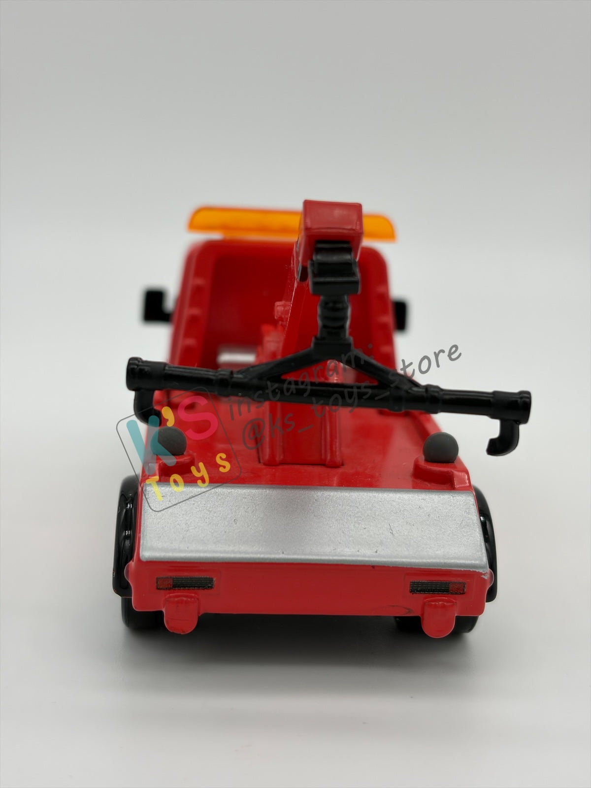 PRE-OWNED / LOOSE DISNEY PIXAR CARS BY MATTEL - "TOWIN EOIN" NEAR MINT CONDITION - READ DESCRIPTION!!!!!!!!!!!