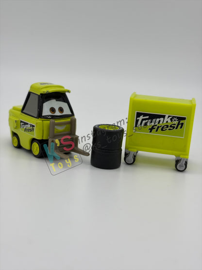 PRE-OWNED / LOOSE DISNEY PIXAR CARS - "TRUNK FRESH WIDE PITTY" CARS 1 - GOOD CONDITION - READ DESCRIPTION!!!!!!