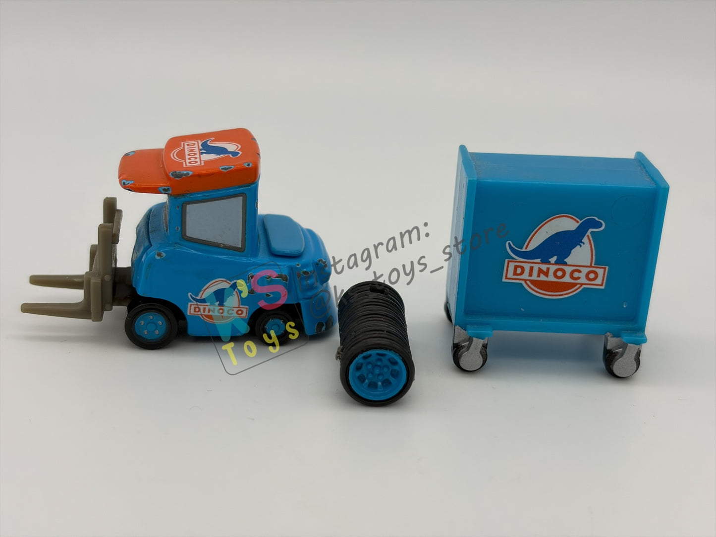 PRE-OWNED / LOOSE DISNEY PIXAR CARS - "LUKE PETTLEWORK / DINOCO PITTY" CARS 1 - PLAYED CONDITION - READ DESCRIPTION!!!!!!