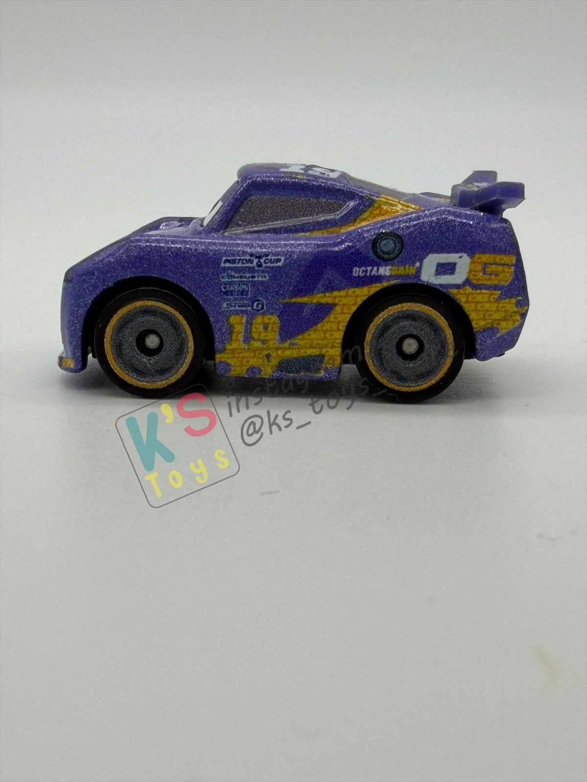 Loose Mini Racers Pixar Disney Cars, DANNY SWERVEZ - Good Condition