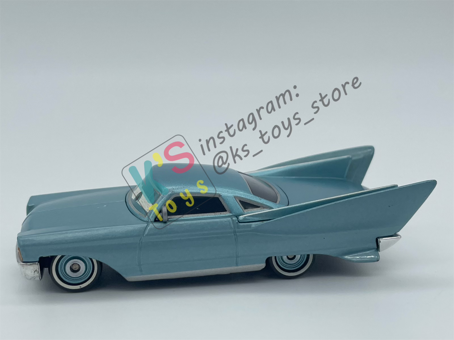 PRE-OWNED / LOOSE DISNEY PIXAR CARS - "TIMOTHY TIMEZONE TRUECOT" FINAL LAP SERIES - GOOD CONDITION
