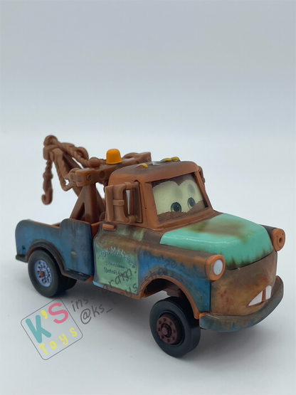 PRE-OWNED / LOOSE DISNEY PIXAR CARS - "MATER WITH HOOD" LENTICULAR EYES, CHASE SERIES - DISPLAYED CONDITION
