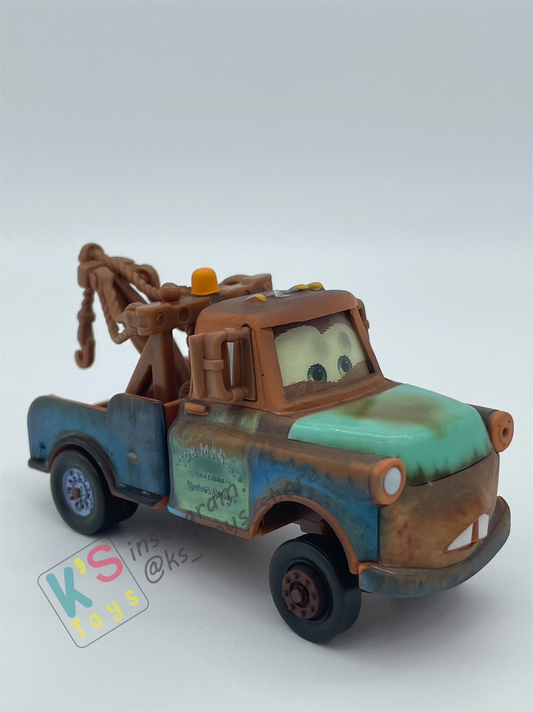 PRE-OWNED / LOOSE DISNEY PIXAR CARS - "MATER WITH HOOD" LENTICULAR EYES, CHASE SERIES - DISPLAYED CONDITION