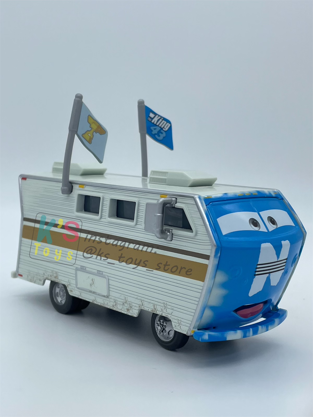 PRE-OWNED / LOOSE DISNEY PIXAR CARS "THE CONVOY BROTHERS" D23 EXPO PROMO EXCLUSIVE SERIES IN 2013 SDCC - DISPLAYED CONDITION
