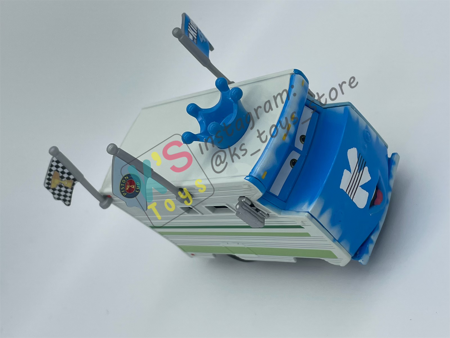 PRE-OWNED / LOOSE DISNEY PIXAR CARS "THE CONVOY BROTHERS" D23 EXPO PROMO EXCLUSIVE SERIES IN 2013 SDCC - DISPLAYED CONDITION