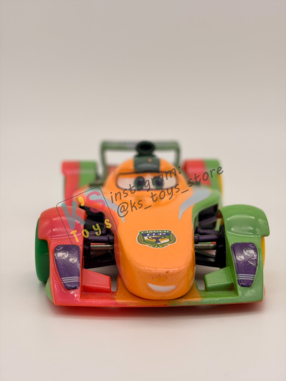 DISNEY STORE OF DISNEY PIXAR CARS 1:43 - CARNIVAL CUP RIP CLUTCHGONESKI - CARNIVAL CUP SERIES - PRE-OWNE