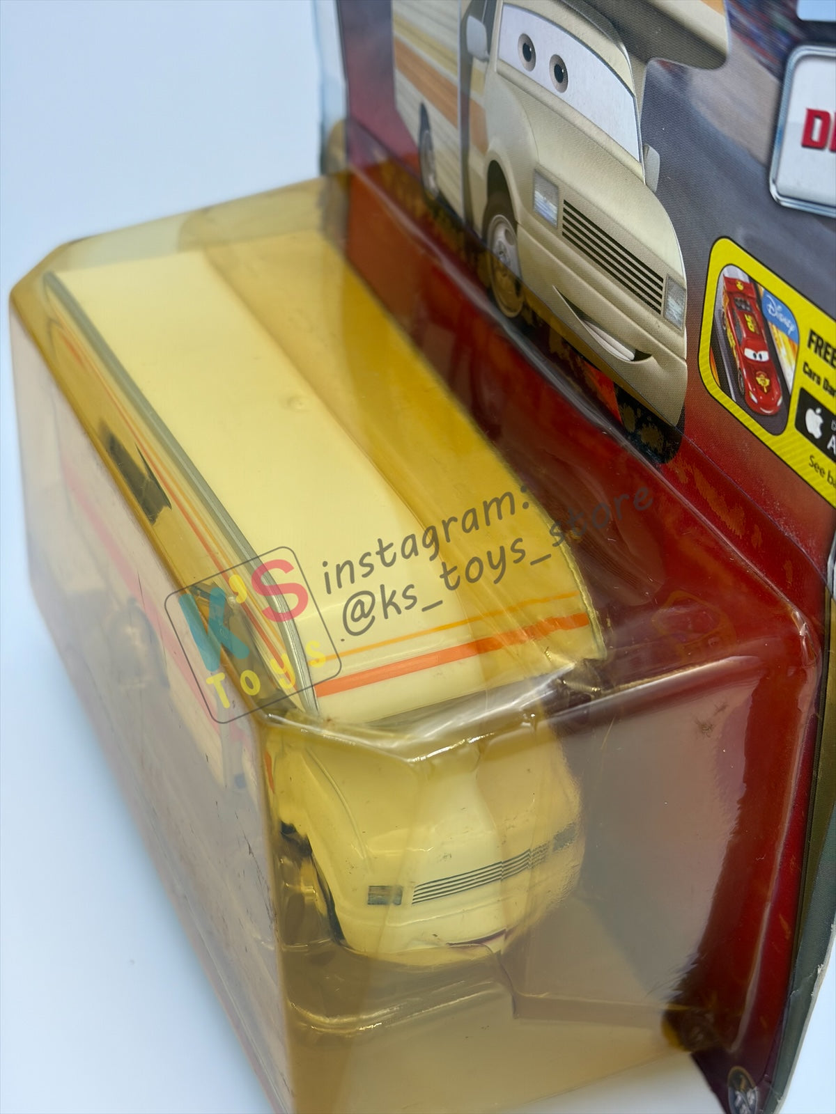 RARE DELUXE DISNEY PIXAR CARS BY MATTEL, "LARRY CAMPER" PISTON CUP - BNIP