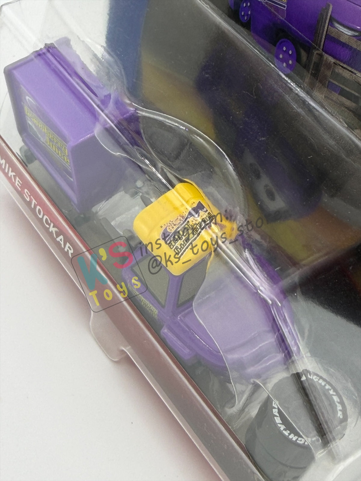 DISNEY PIXAR CARS 1:55 BY MATTEL "MIKE STOCKAR" DINOCO 400 SERIES - BNIP