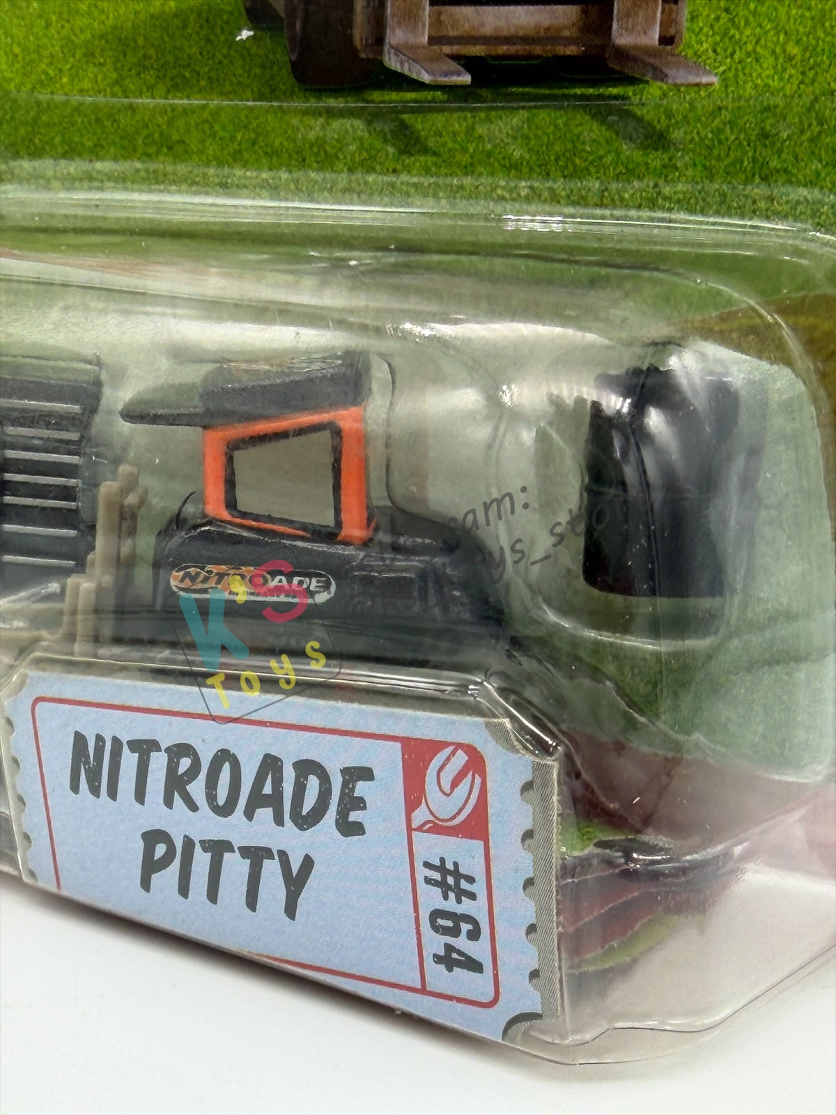 DISNEY PIXAR CARS 1:55 BY MATTEL "NITROADE PITTY #64" RACE ORAMA SERIES - BNIP