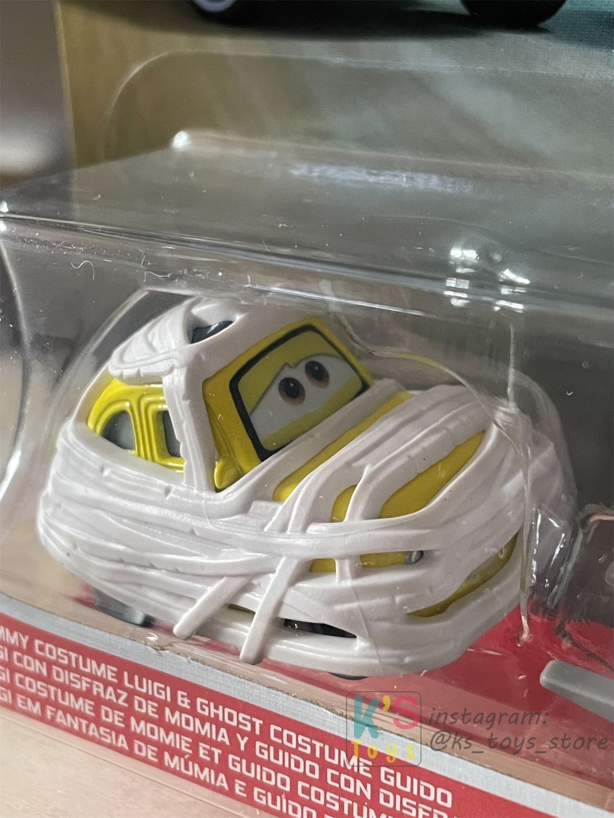 DISNEY PIXAR CARS BY MATTEL, MUMMY COSTUME LUIGI AND GHOST COSTUME GUIDO  - 2021 NEW RELEASE - BNIP