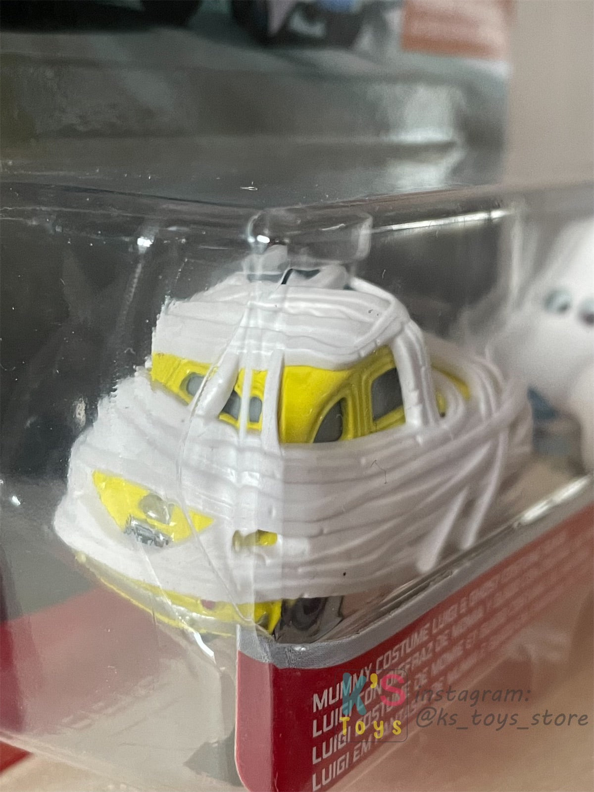 DISNEY PIXAR CARS BY MATTEL, MUMMY COSTUME LUIGI AND GHOST COSTUME GUIDO  - 2021 NEW RELEASE - BNIP