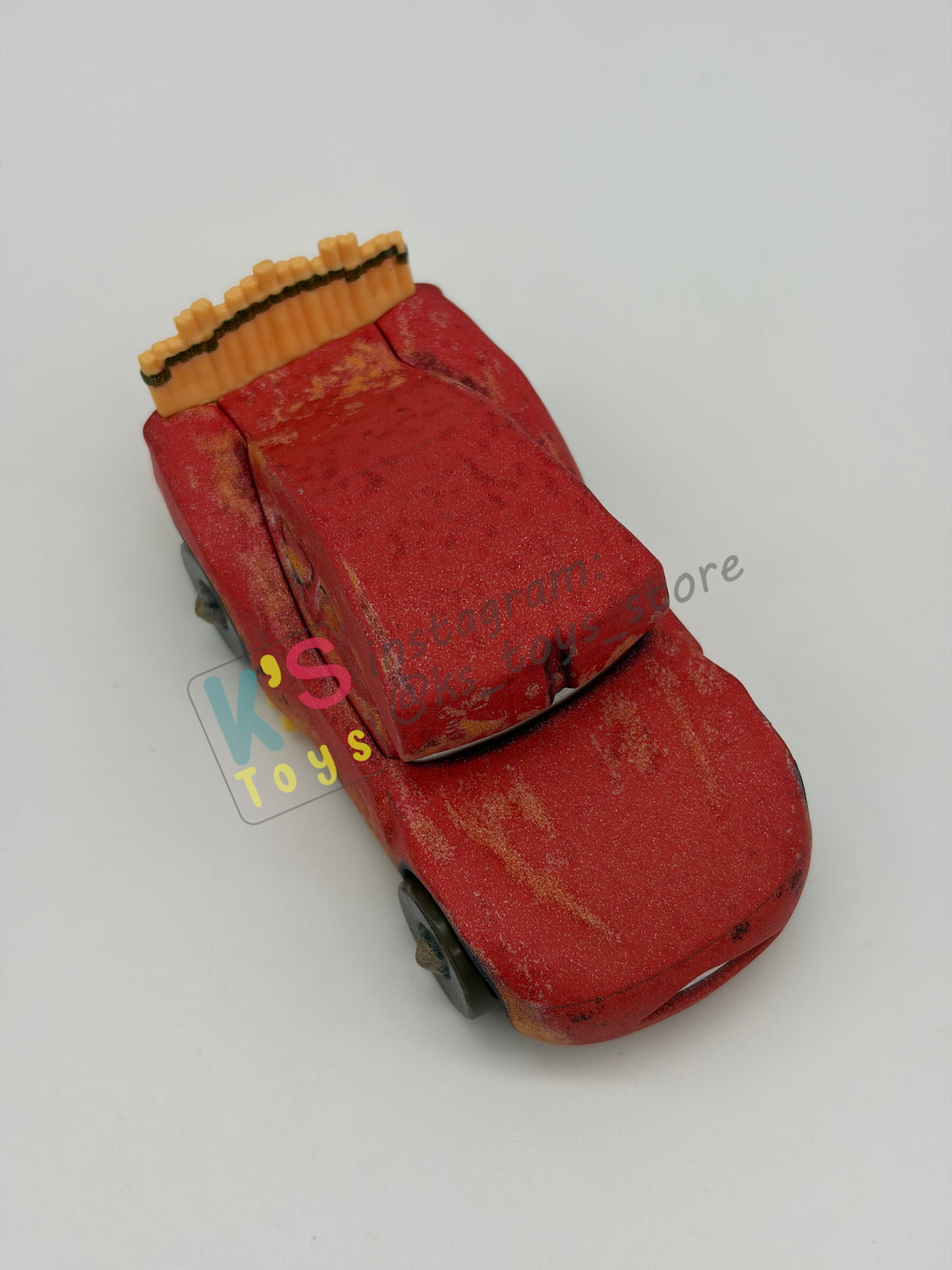 PRE-OWNED / LOOSE DISNEY PIXAR CARS - “CAVE LIGHTNING MCQUEEN" - CARS ON THE ROAD SERIES - NEAR MINT CONDITION