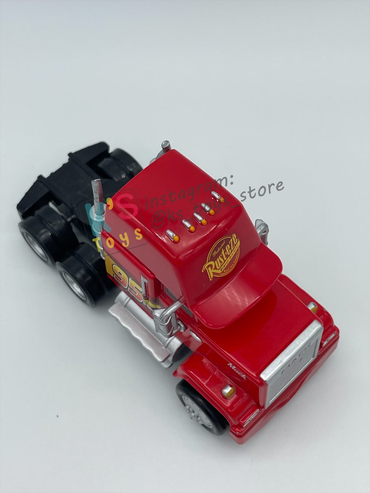 PRE-OWNED / LOOSE DISNEY PIXAR CARS BY MATTEL - "MACK (SEMI TRUCK)" - CARS 3 SERIES - NEAR MINT CONDITION - READ DESCRIPTION!!!!!!!!!!!