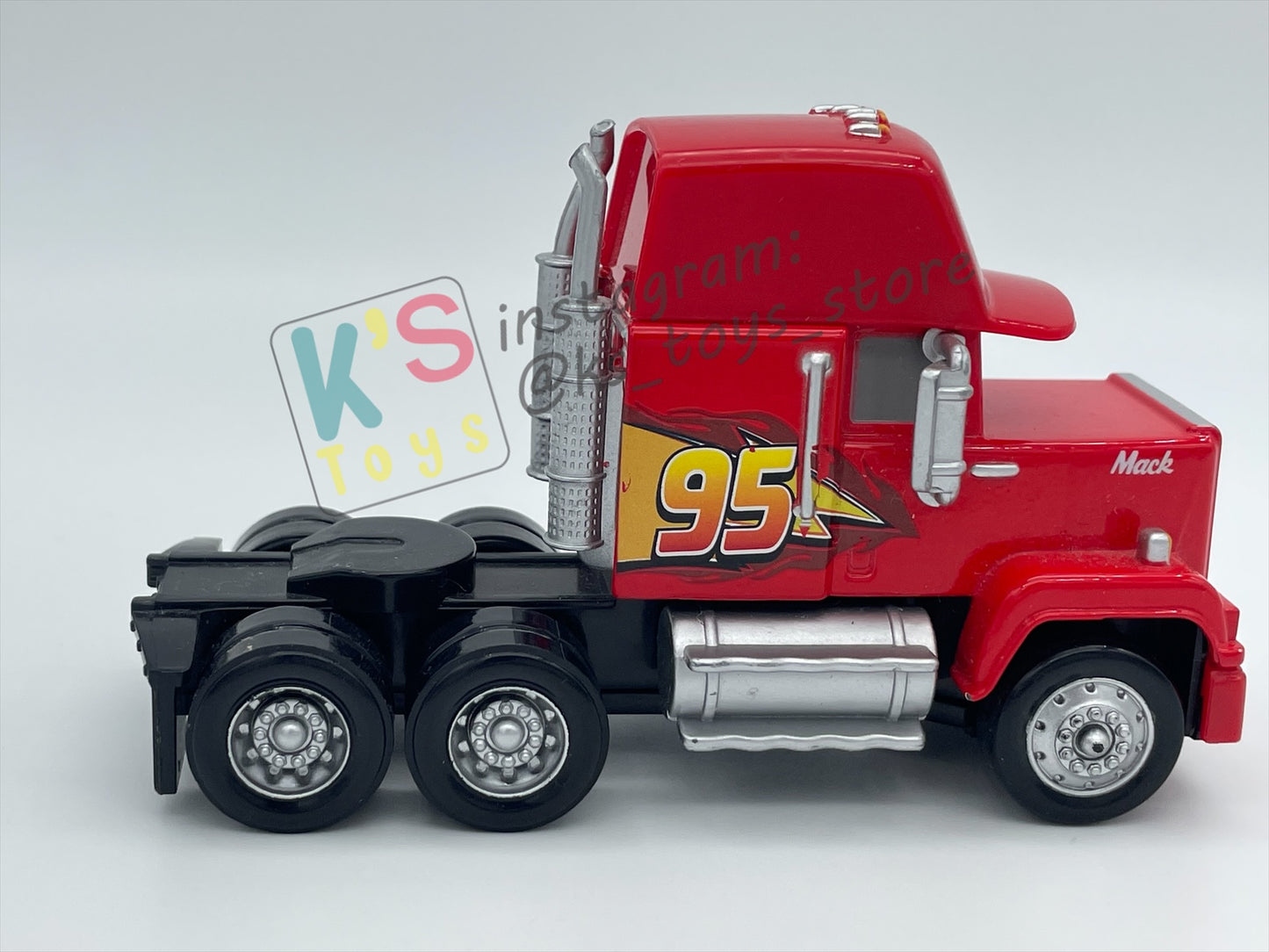 PRE-OWNED / LOOSE DISNEY PIXAR CARS BY MATTEL - "MACK (SEMI TRUCK)" - CARS 3 SERIES - NEAR MINT CONDITION - READ DESCRIPTION!!!!!!!!!!!