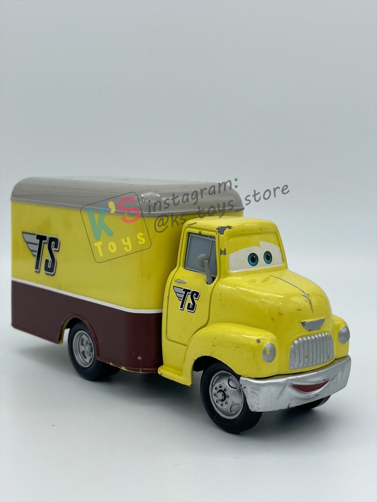 PRE-OWNED / LOOSE DISNEY PIXAR CARS BY MATTEL - "DUSTIN MELLOWS" - PLAYED WITH CONDITION - READ DESCRIPTION!!!!!!!!!!!