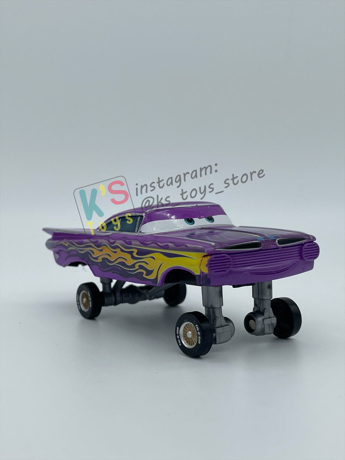 PRE-OWNED / LOOSE DISNEY PIXAR CARS BY MATTEL - "HYDRAULIC RAMONE HIGH N LOW" - CARS 2 SERIES - NEAR MINT CONDITION - READ DESCRIPTION!!!!!!!!!!!