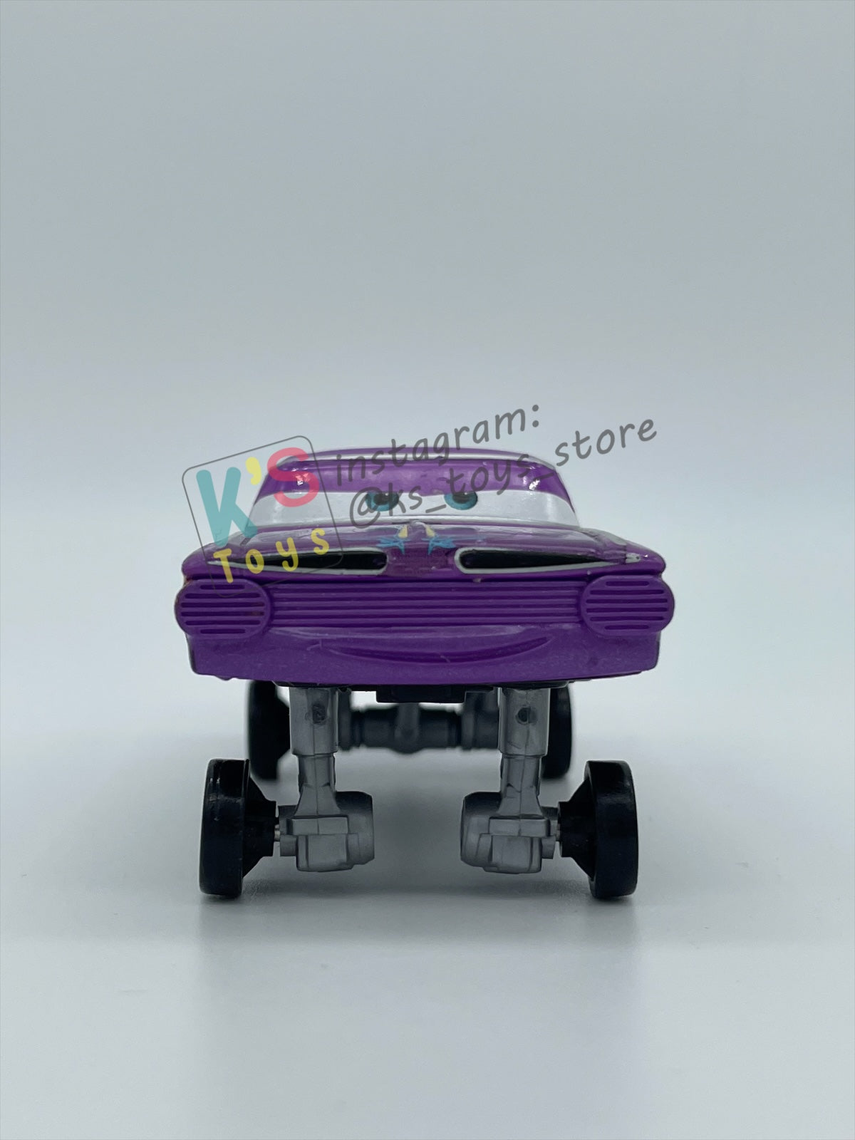 PRE-OWNED / LOOSE DISNEY PIXAR CARS BY MATTEL - "HYDRAULIC RAMONE HIGH N LOW" - CARS 2 SERIES - NEAR MINT CONDITION - READ DESCRIPTION!!!!!!!!!!!