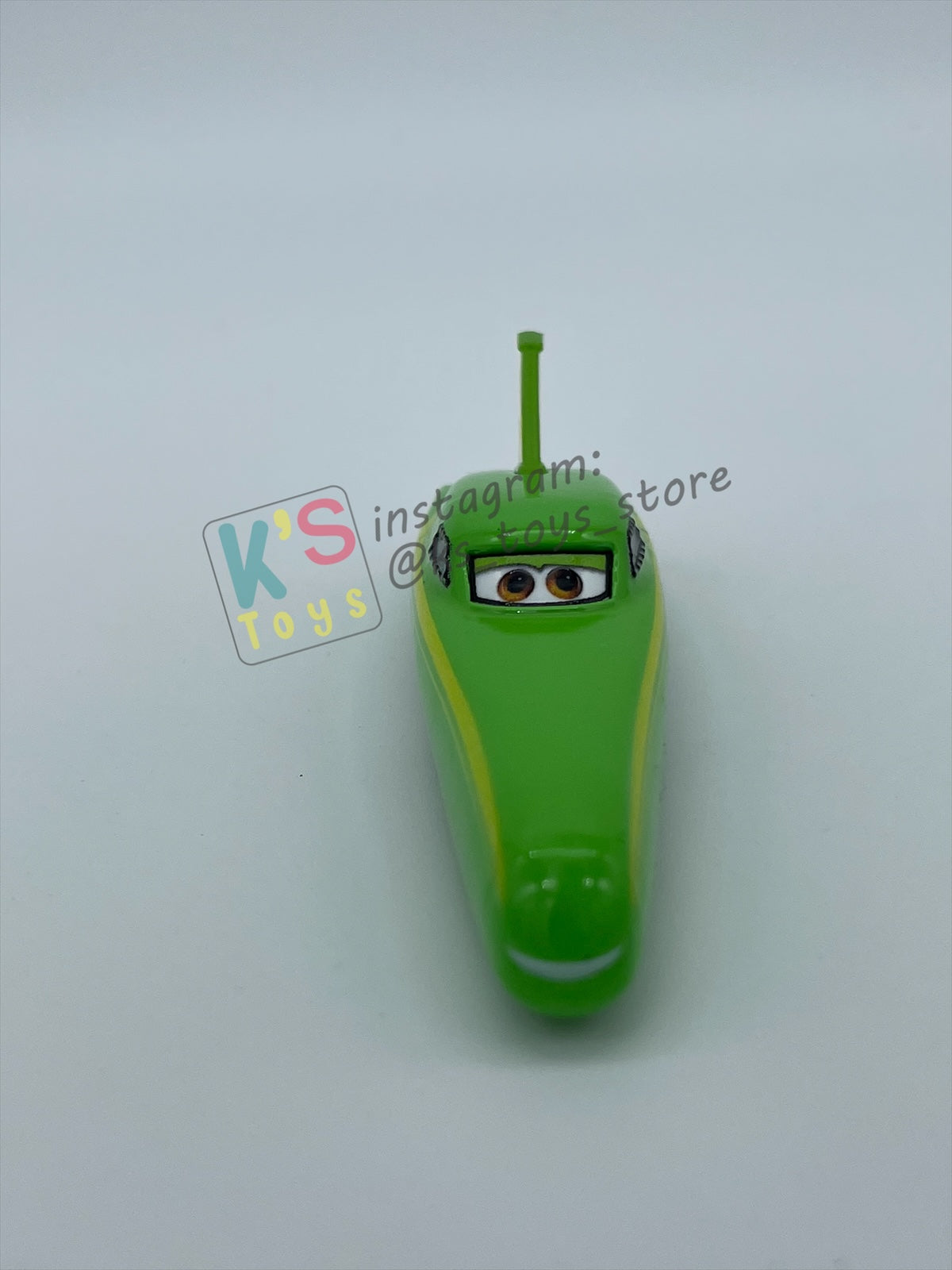 PRE-OWNED / LOOSE DISNEY PIXAR CARS 1:55 BY MATTEL - "NILE CONE" CARS ON THE ROAD SALT FEVER - NEAR MINT CONDITION