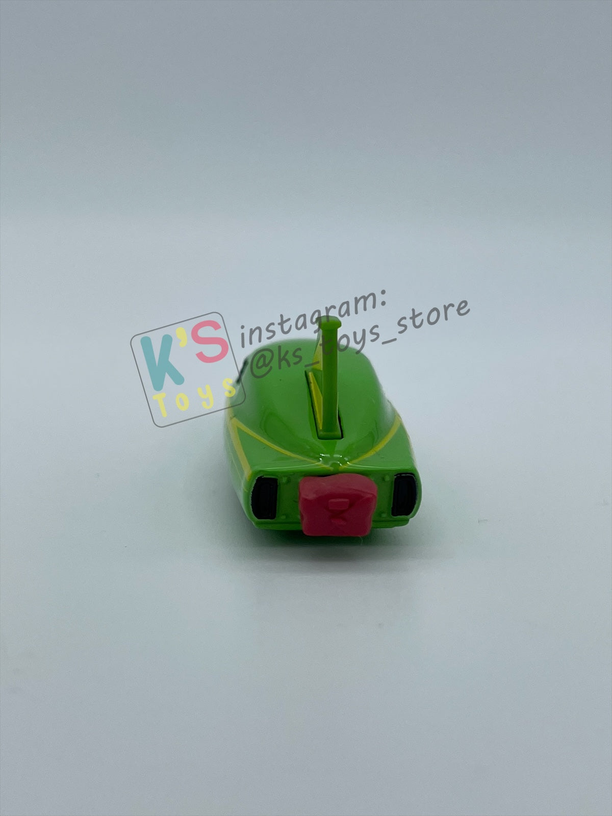 PRE-OWNED / LOOSE DISNEY PIXAR CARS 1:55 BY MATTEL - "NILE CONE" CARS ON THE ROAD SALT FEVER - NEAR MINT CONDITION