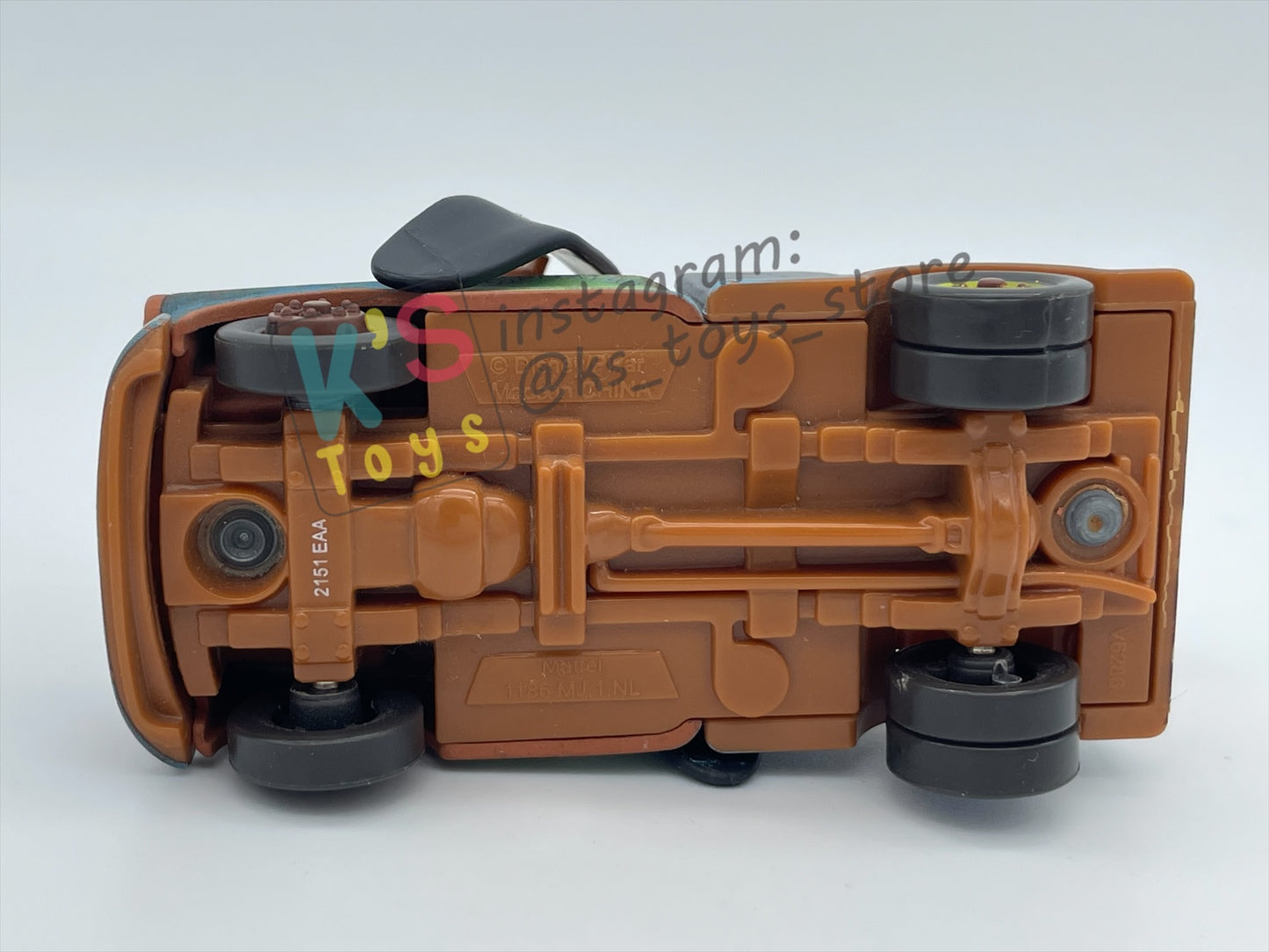 PRE-OWNED / LOOSE DISNEY PIXAR CARS - "GOOFY MATER" EXCLUSIVE DISNEY PARKS - NEAR MINT CONDITION
