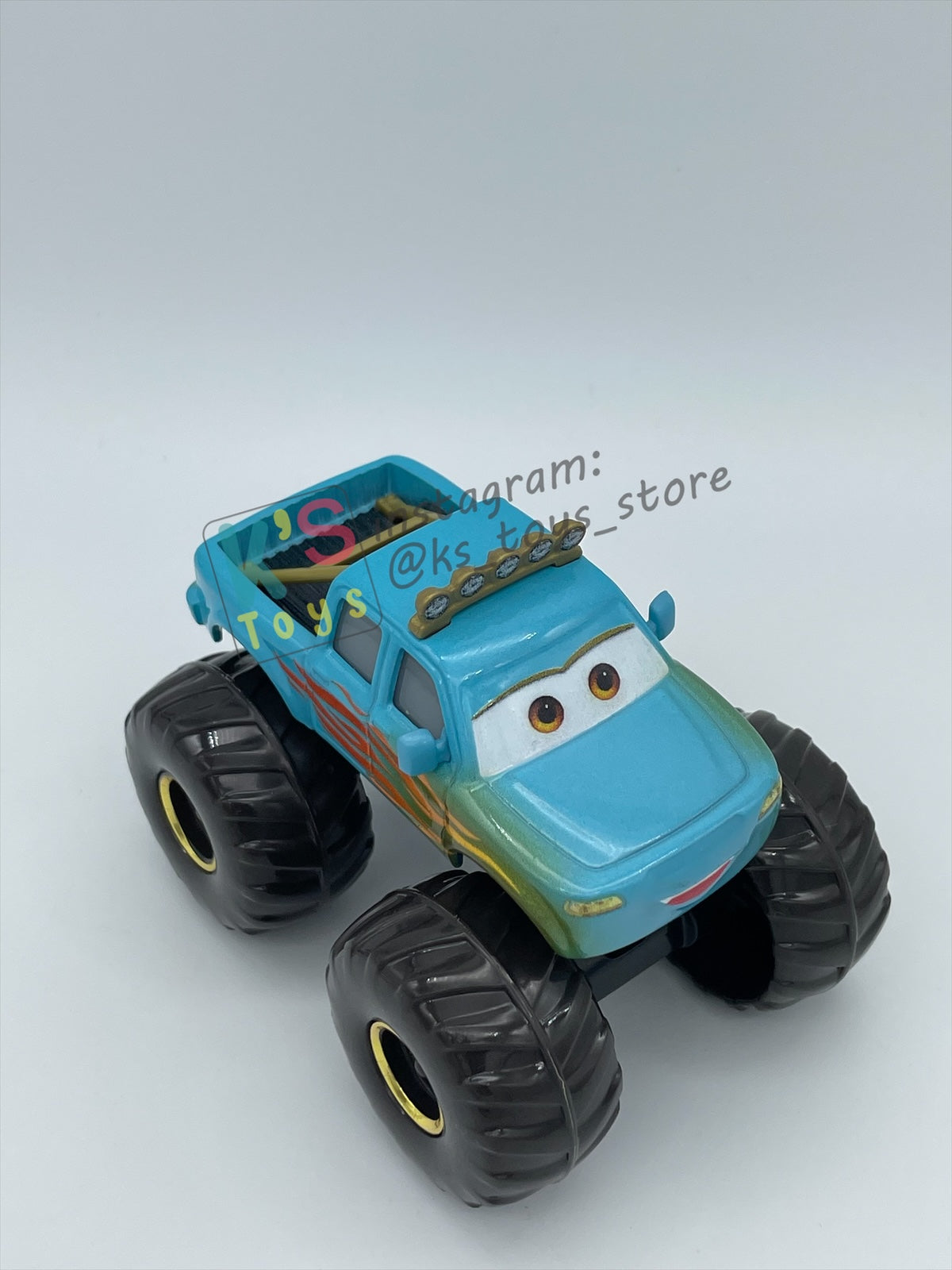 PRE-OWNED / LOOSE DISNEY PIXAR CARS - "IVY" CARS ON THE ROAD, SHOW TIME - MINT CONDITION