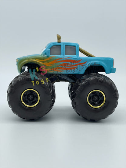 PRE-OWNED / LOOSE DISNEY PIXAR CARS - "IVY" CARS ON THE ROAD, SHOW TIME - MINT CONDITION
