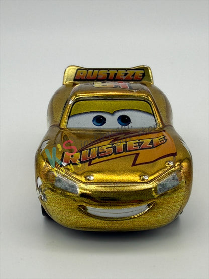 PRE-OWNED / LOOSE DISNEY PIXAR CARS - "GOLDEN LIGHTNING MCQUEEN (2021 PROMO)" 2021 PROMO SERIES - GOOD CONDITION