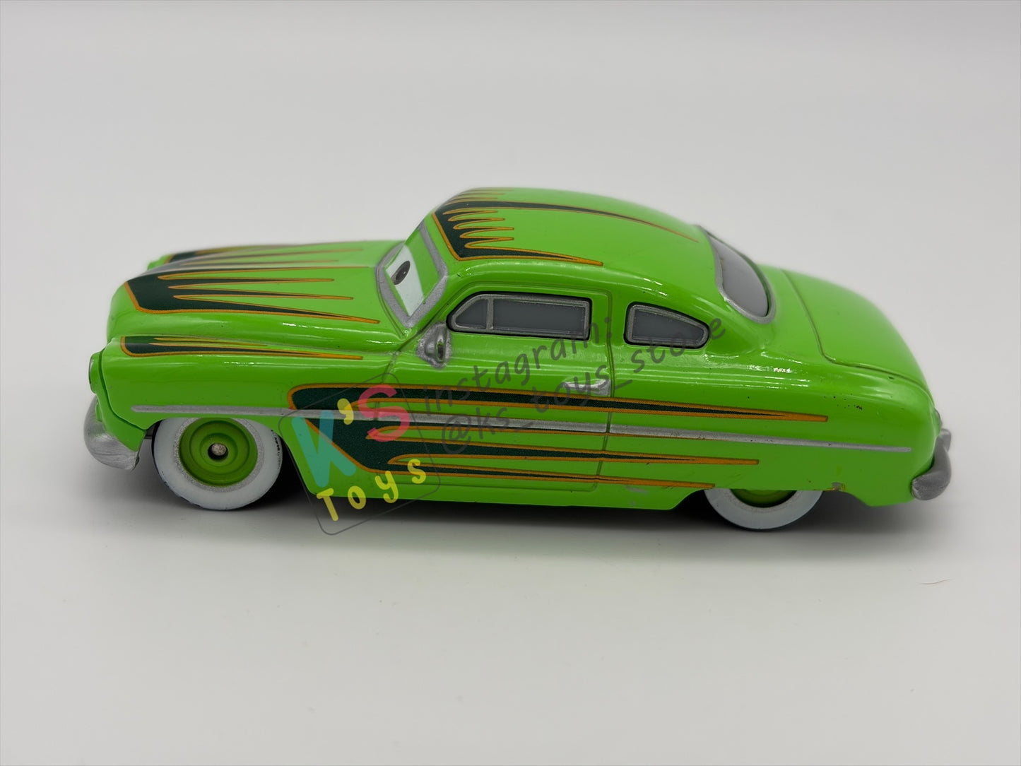 PRE-OWNED / LOOSE DISNEY PIXAR CARS - "EDWIN KRANK" CARS SERIES - NEAR MINT CONDITION