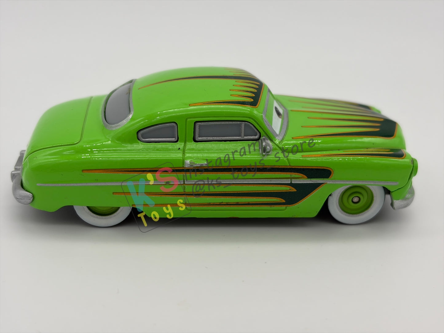 PRE-OWNED / LOOSE DISNEY PIXAR CARS - "EDWIN KRANK" CARS SERIES - NEAR MINT CONDITION