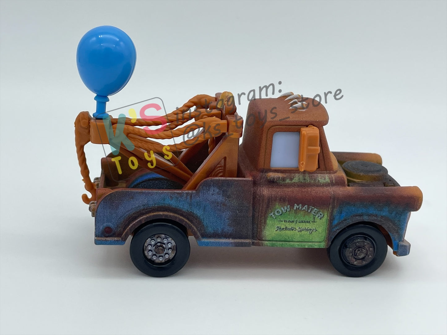 PRE-OWNED / LOOSE DISNEY PIXAR CARS - "MATER WITH BALLOON" - THAILAND 2022 RE-RELEASED - DISPLAYED CONDITION