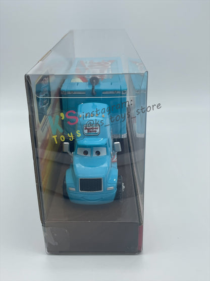 Hauler Disney Pixar Cars by Mattel, "Ponchy Wipeout Hauler" CARS 3 2018 RELEASED - BNIP